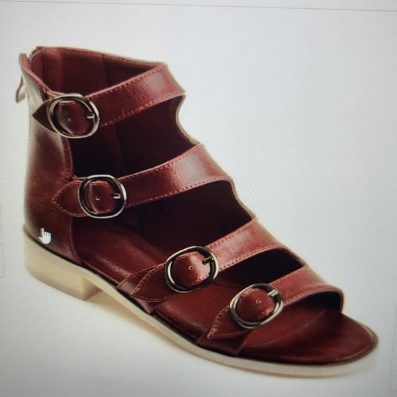 Journee Collection Shoes - Journee Collection Oakly Sandal - Women's - Burgundy/Wine Size 8 NIB